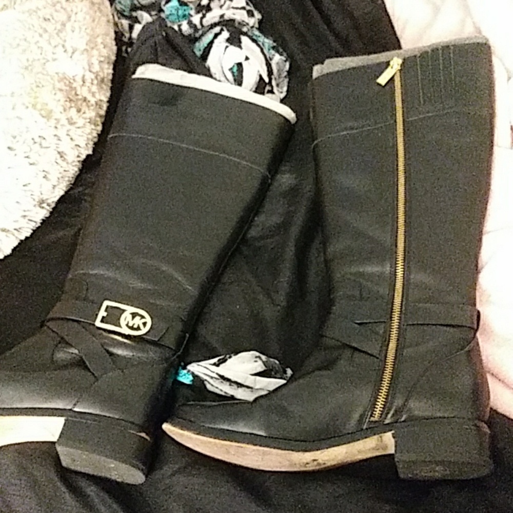 Michael kors leather flat boots